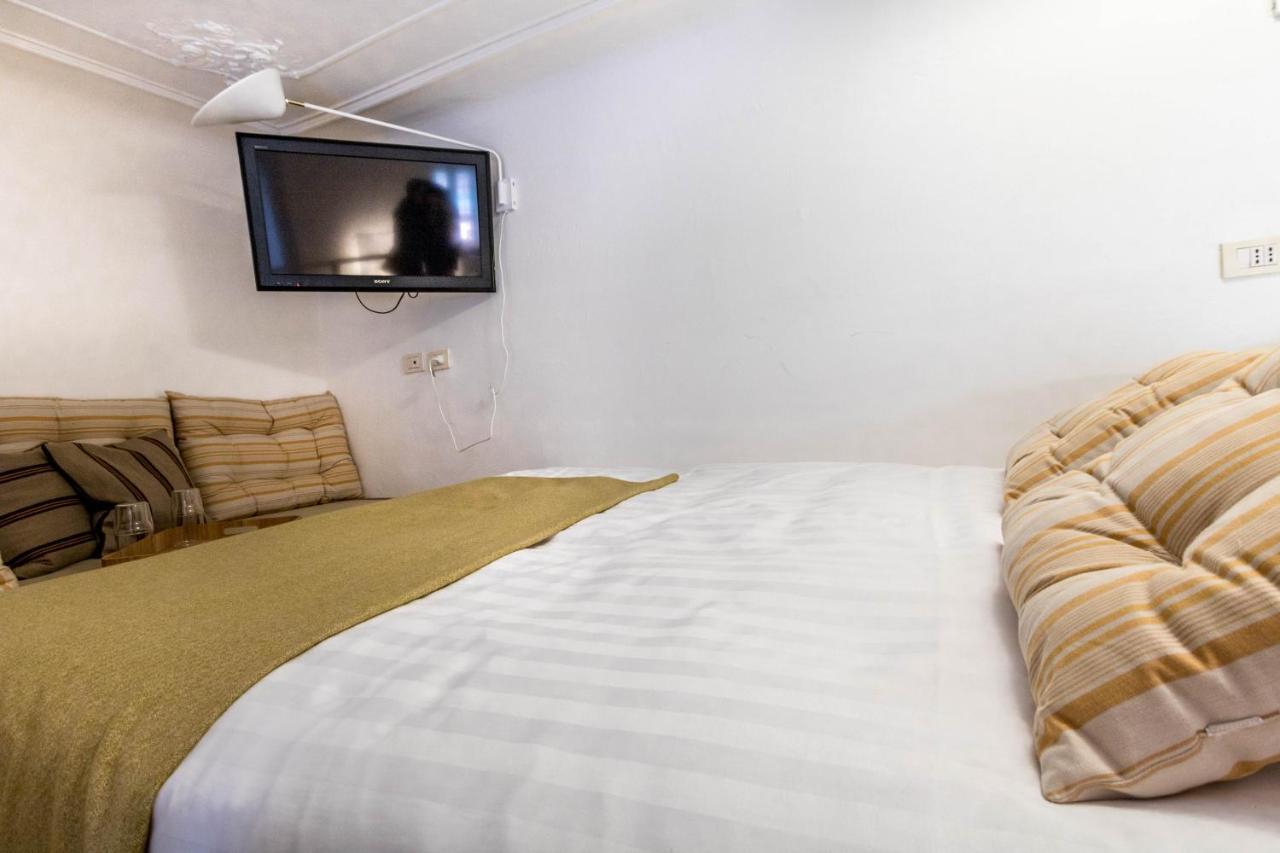 Joivy Modern Studio Near City Centre Apartment Milan Exterior photo